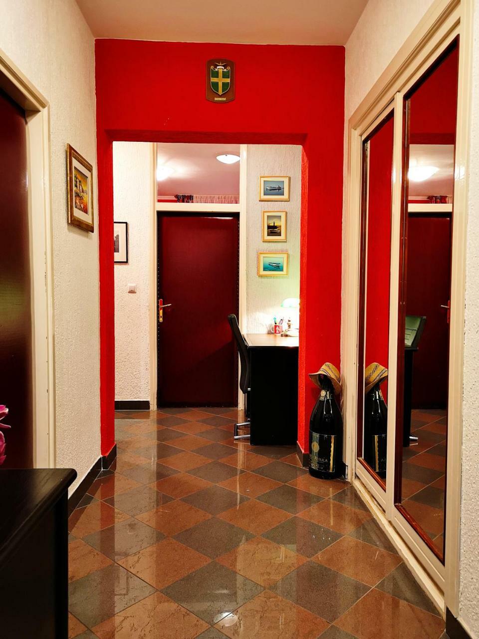 Apartman Ladybird Pola Esterno foto